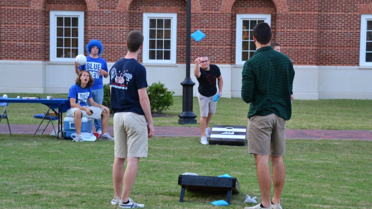Cornhole so popular